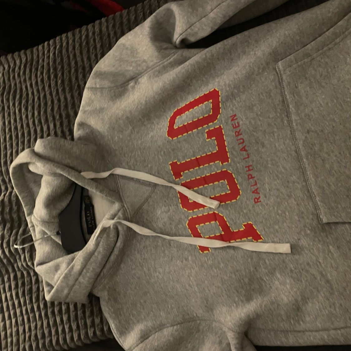 Grå hoodie från Polo Ralph Lauren - 3