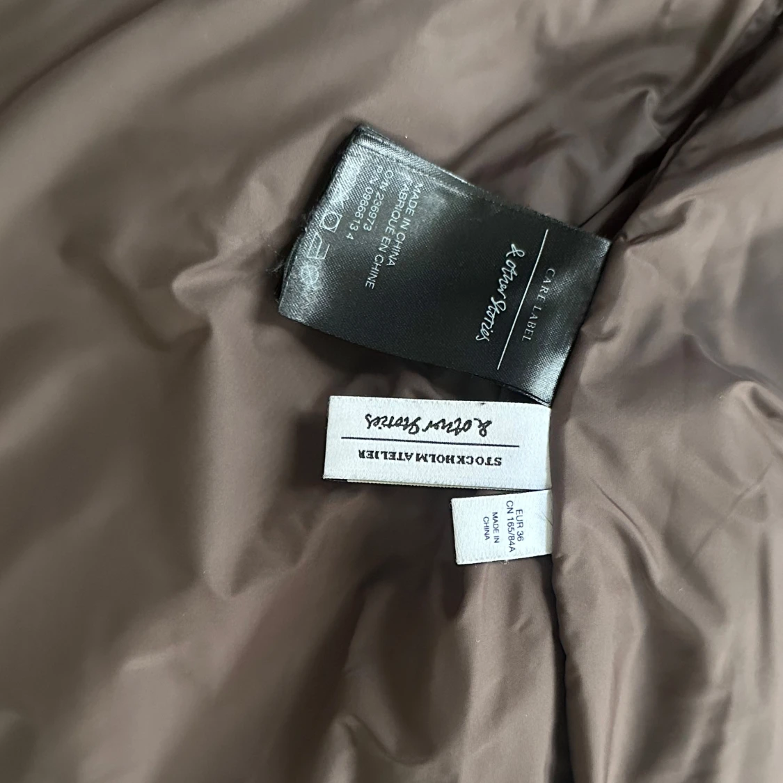 Brun pufferjacka - other stories  - 4