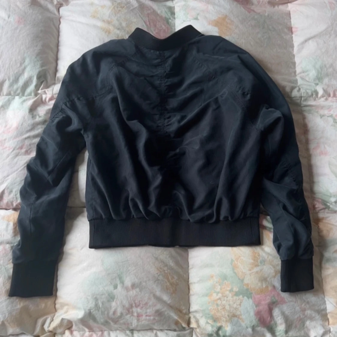tunn bomberjacka - 1