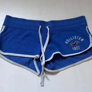 Hollister shorts  - Använda men ej slitna