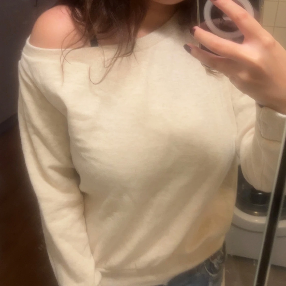 off shoulder sweatshirt  - 2