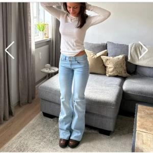 Jeans från din vintage shop - Säljer dessa jeans från din vintage shop som är helt nya, lappen är kvar 