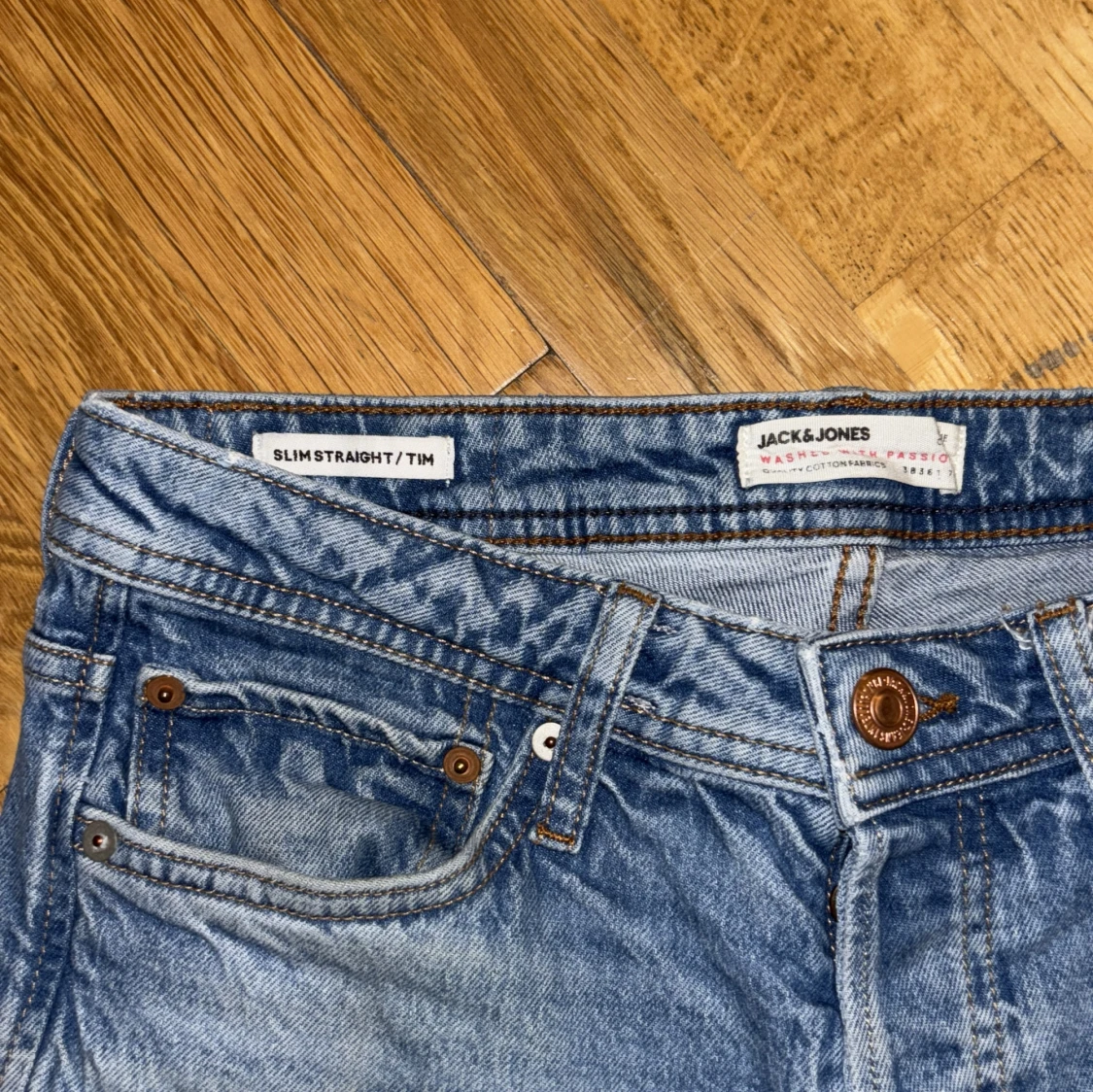 Jack & Jones Slim Straight Tim Jeans - 2