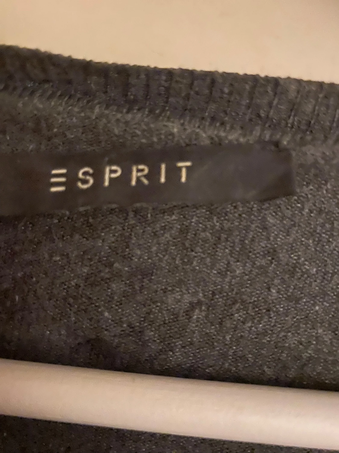 Grå kofta från Esprit med knappar - 2