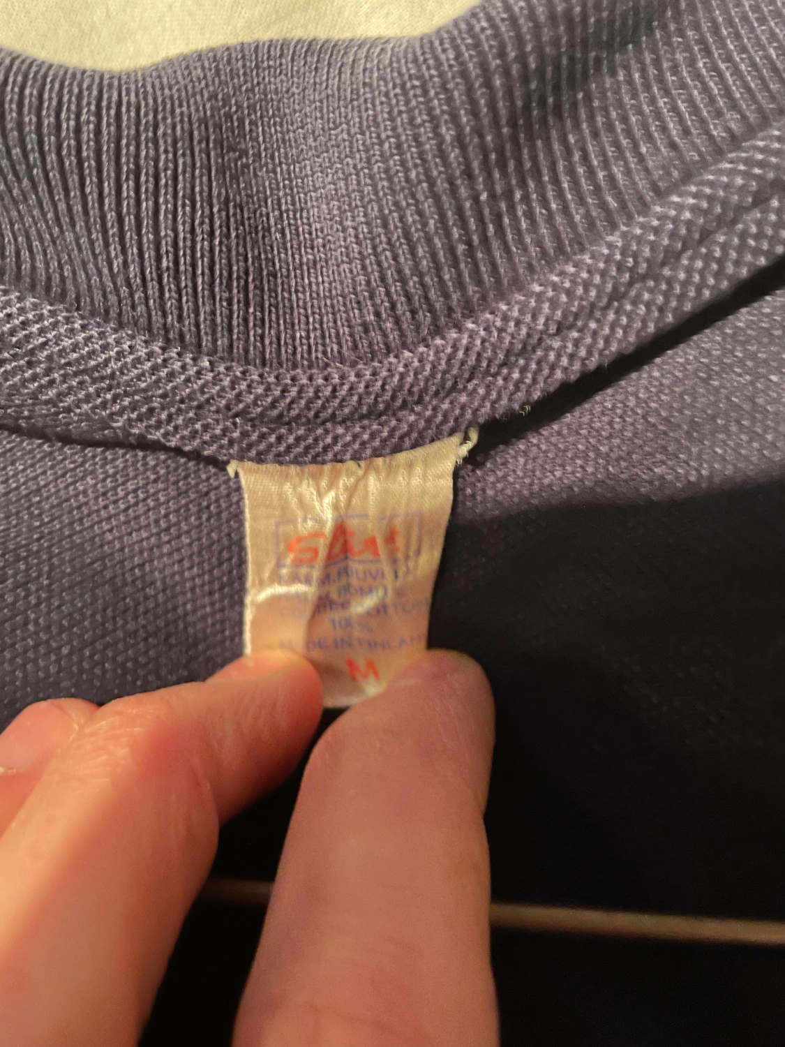 Mörkblå pikétröja - 2