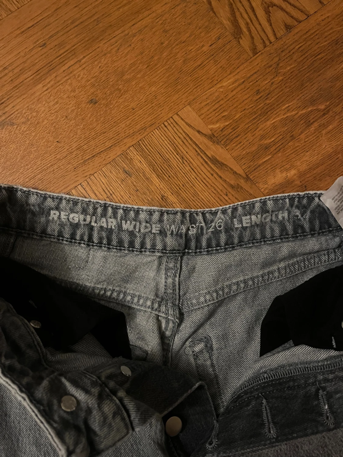 Gråa wide jeans med hög midja - 4