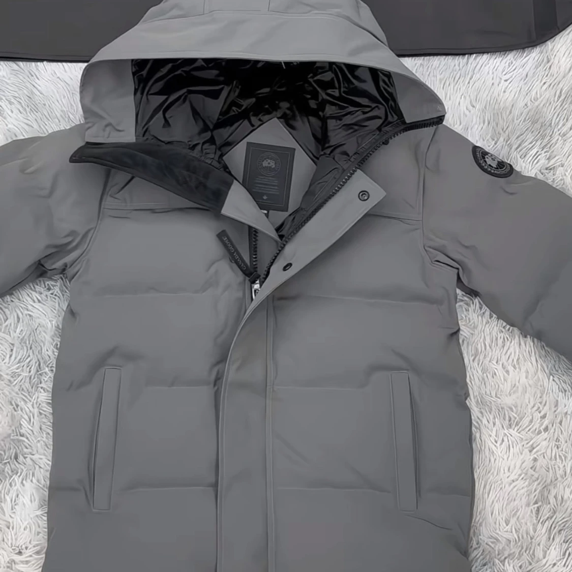 Grå canada goose jacka 