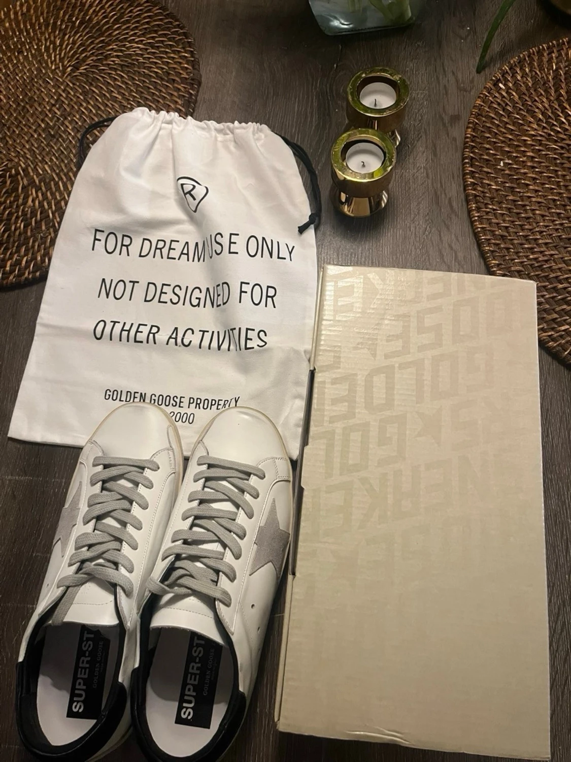 Vita sneakers från Golden Goose - 2