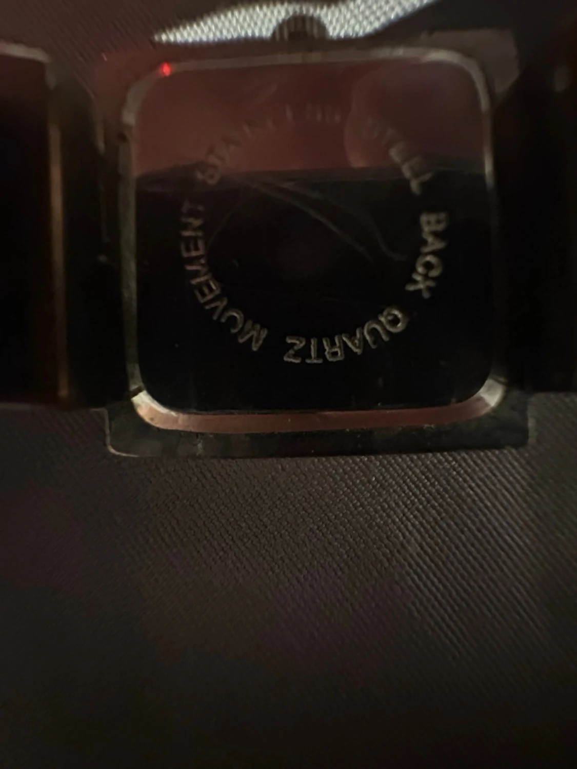 Vintageinspirerad silverfärgad klocka - 1