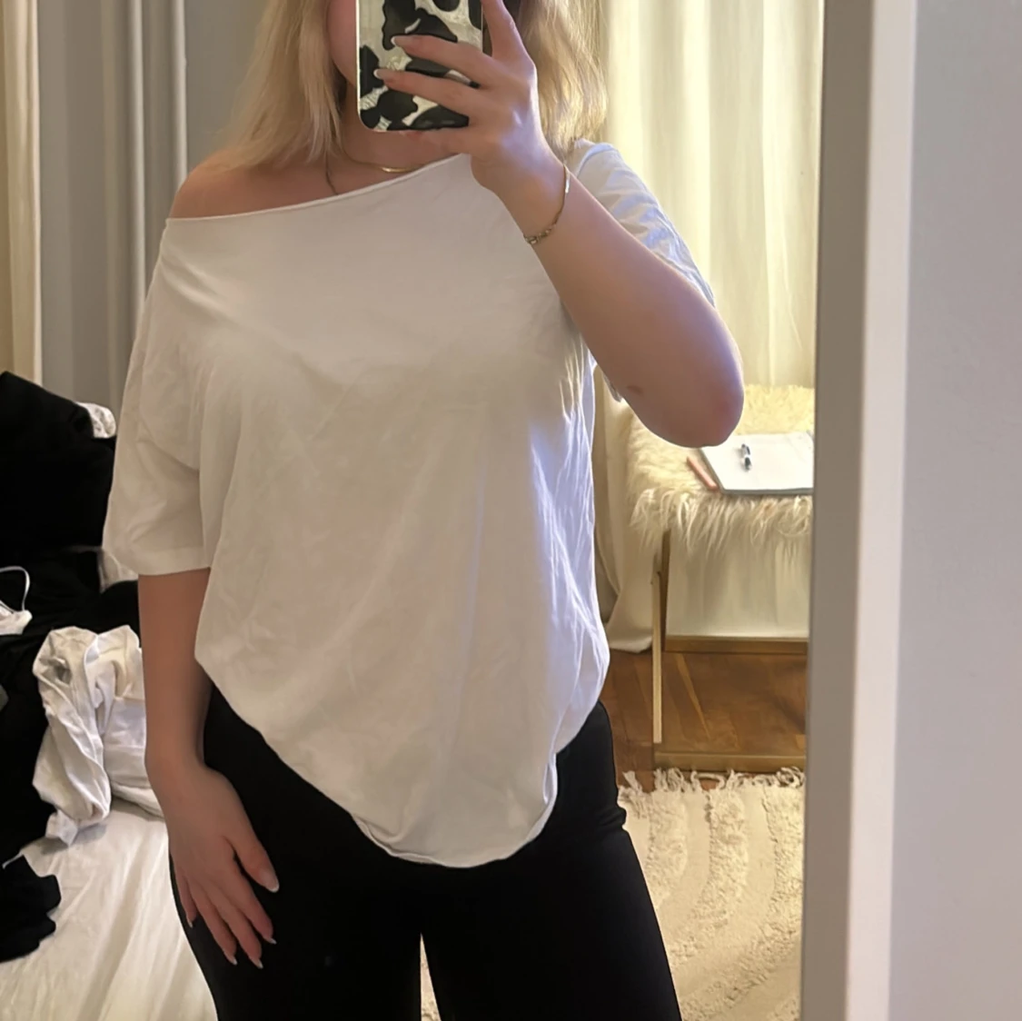 Vit oneshoulder topp 