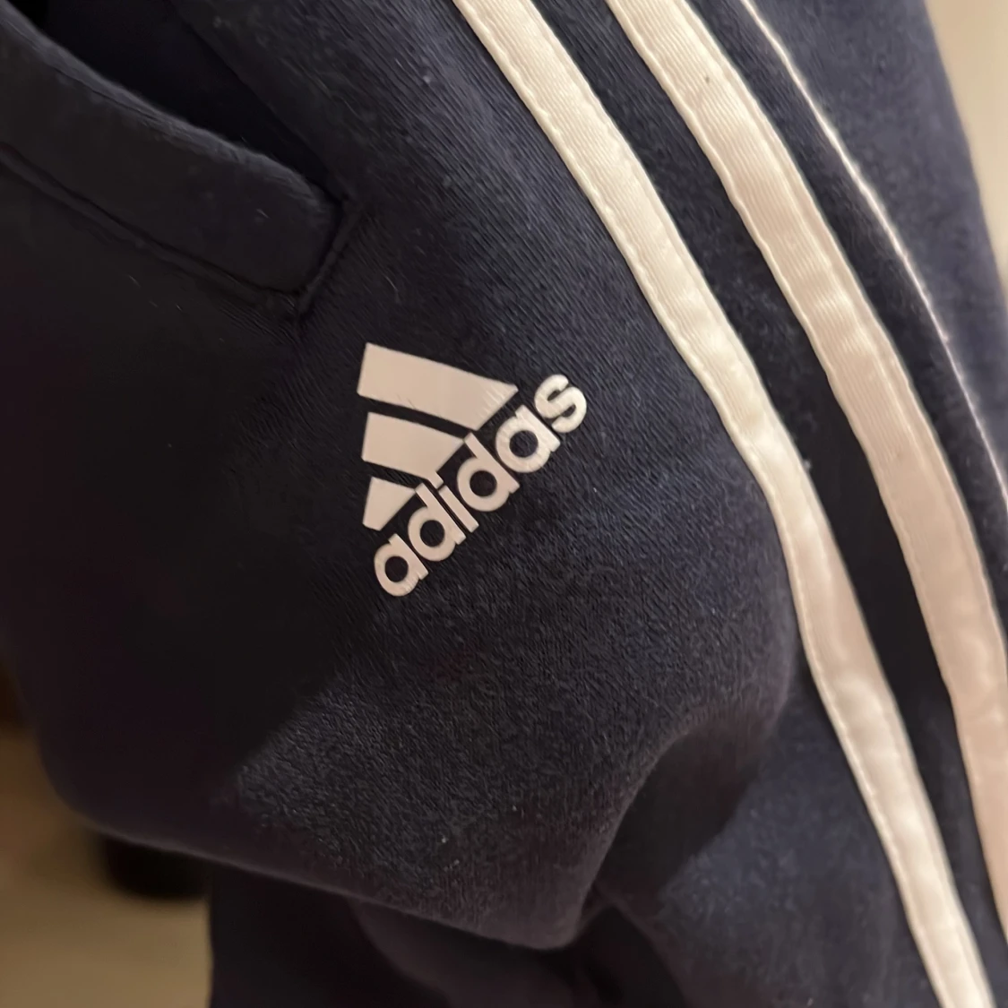 Adidas träningsbyxor blå/röd/vit - 3