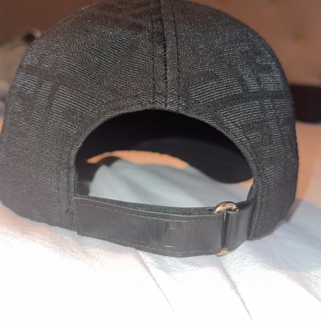 Keps med logotyp - 1