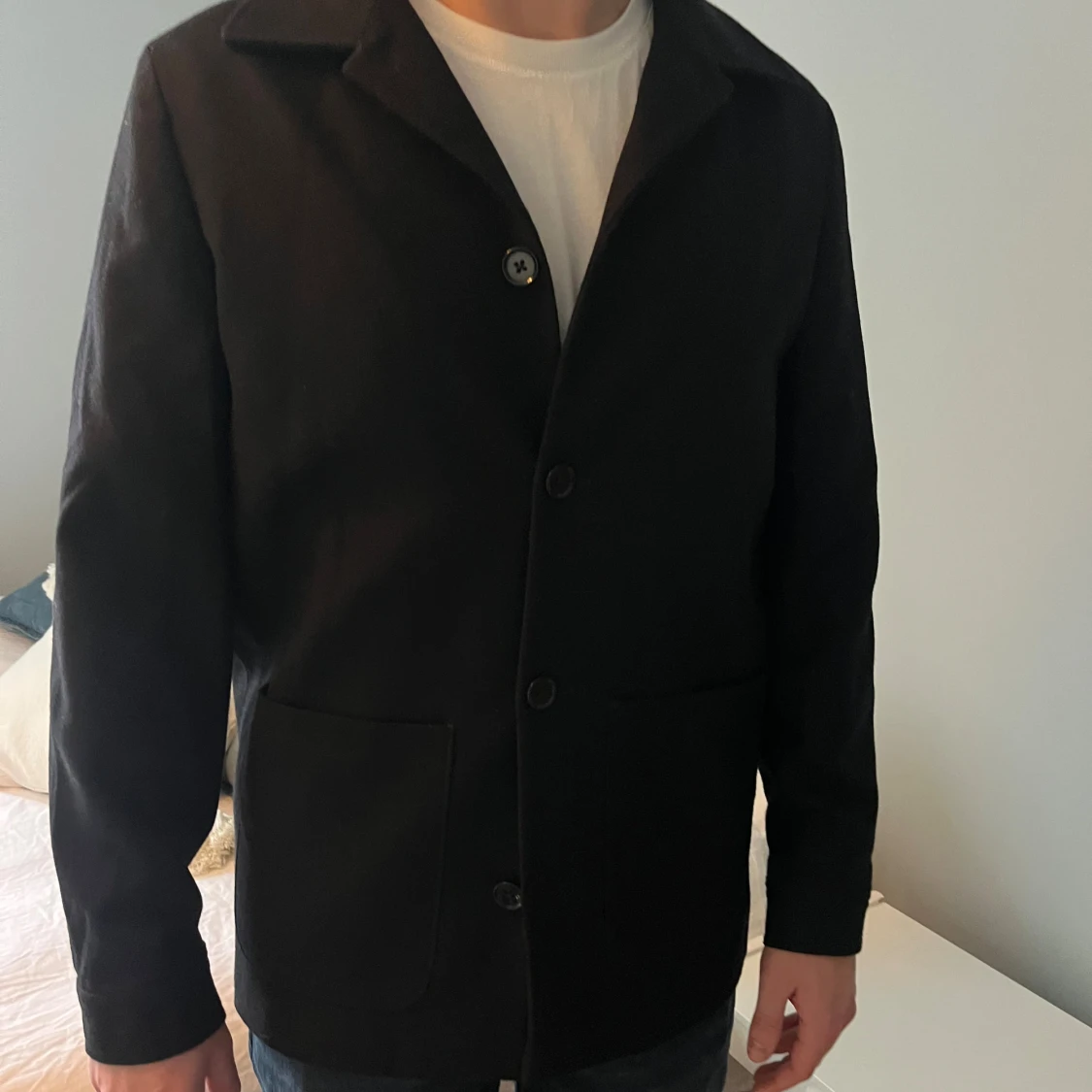 Svart jacka/overshirt med knappar - 2