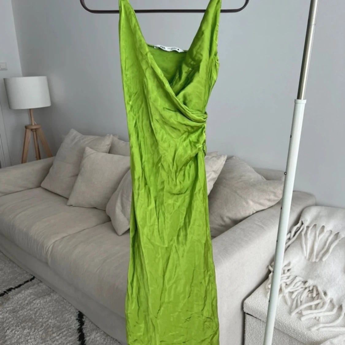 Grön långklänning från Zara 💚 - 2