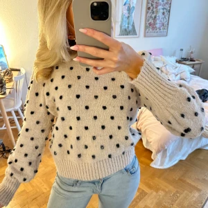 prickig stickad tröja  - jättesöt 💓