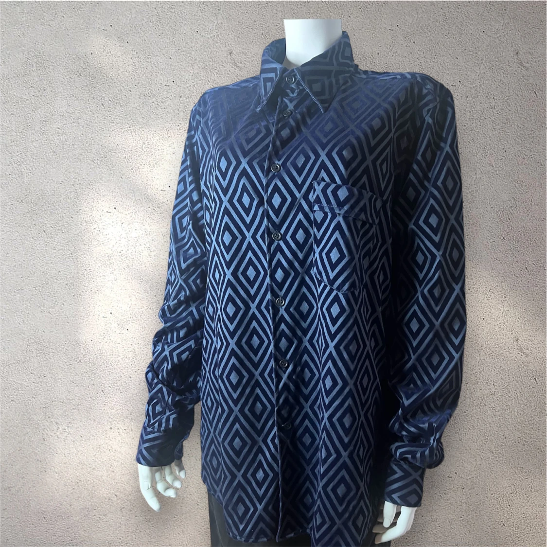 Blå mönstrad skjorta - 1