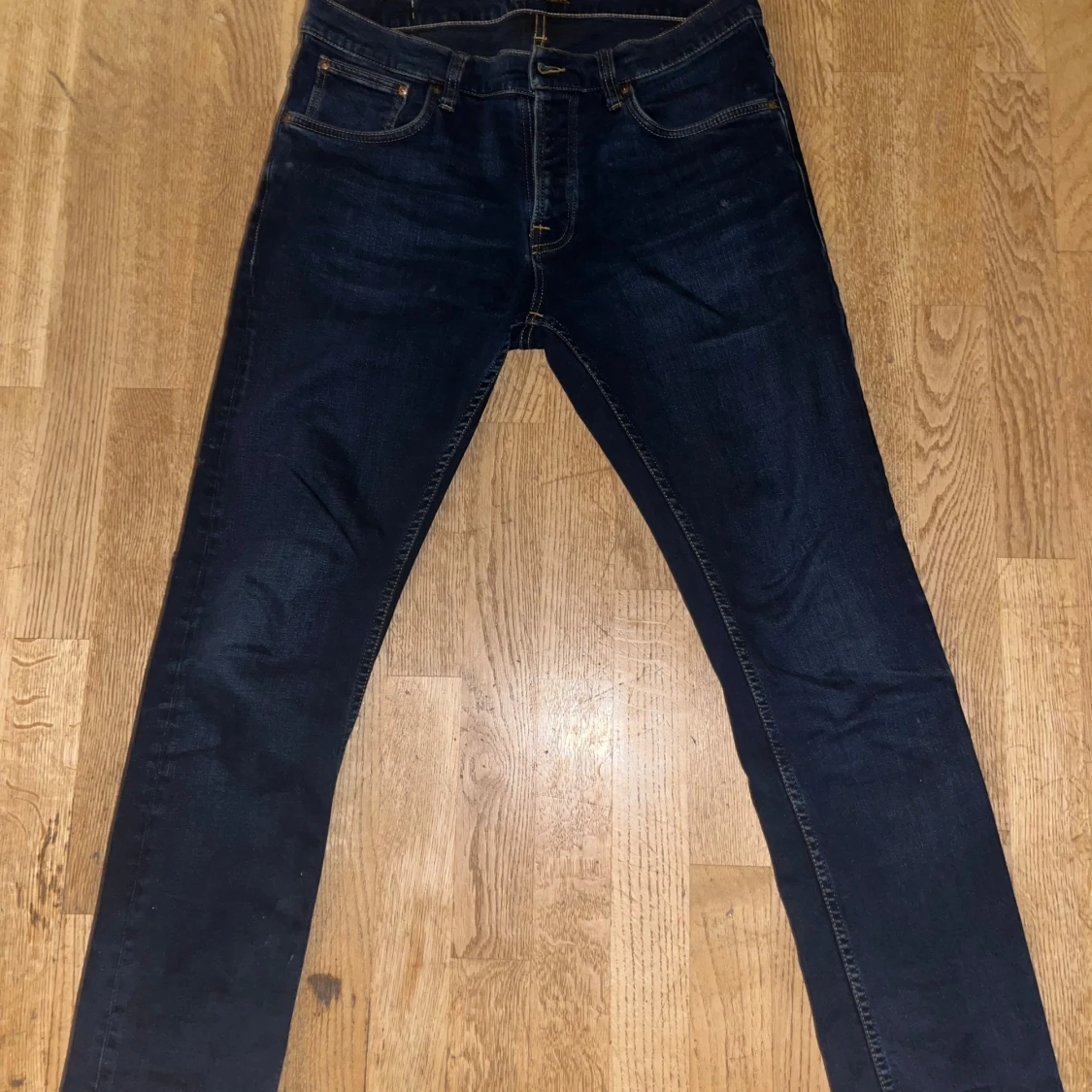 Nudie Jeans Grim Tim mörkblå 34/34