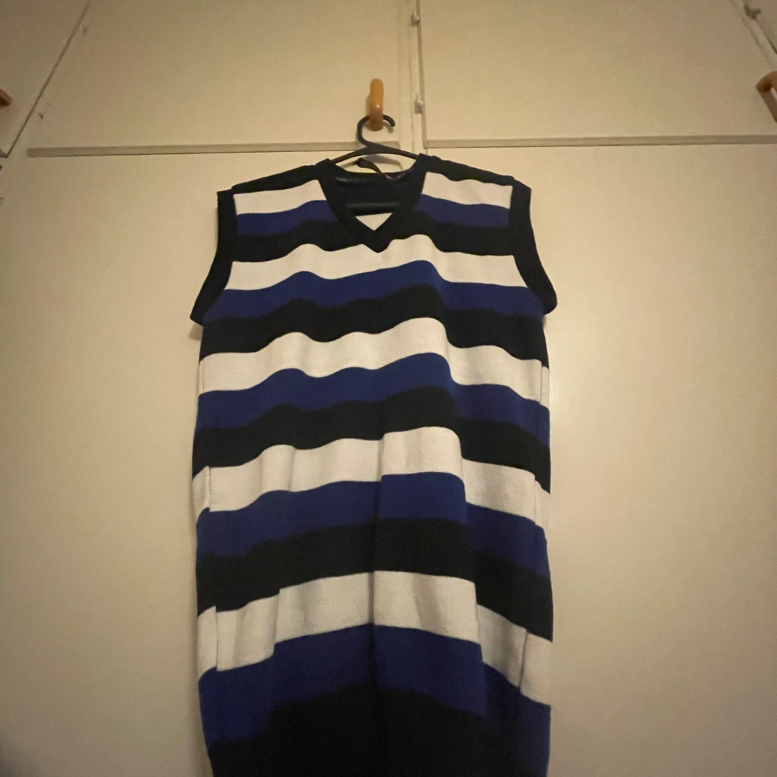 Randig ärmlös stickad tröja V.R.M - 4