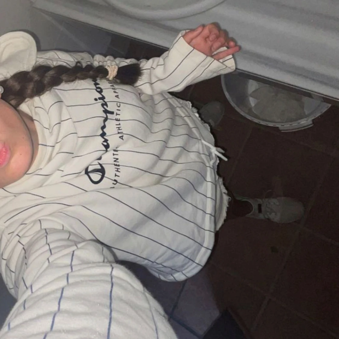 Vit randig hoodie från Champion - 3