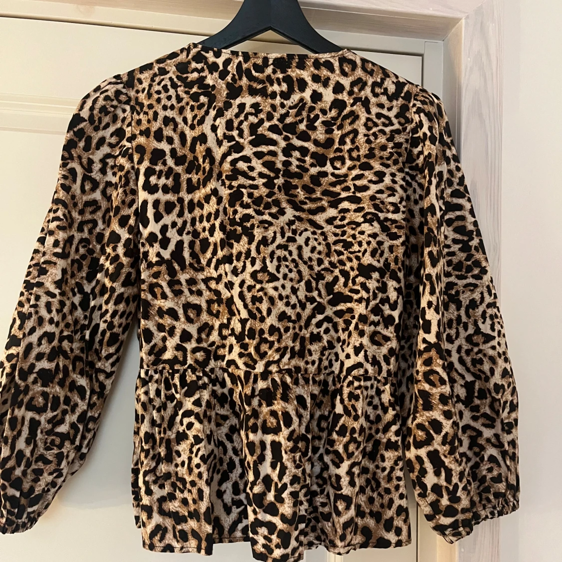 Leopard blus  - 4