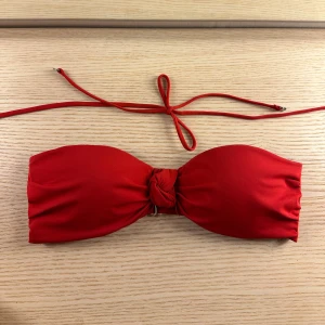 Bikiniöverdel - Så snygg! Avtagbaraband tillkommer. Något mindre i storlek🤍