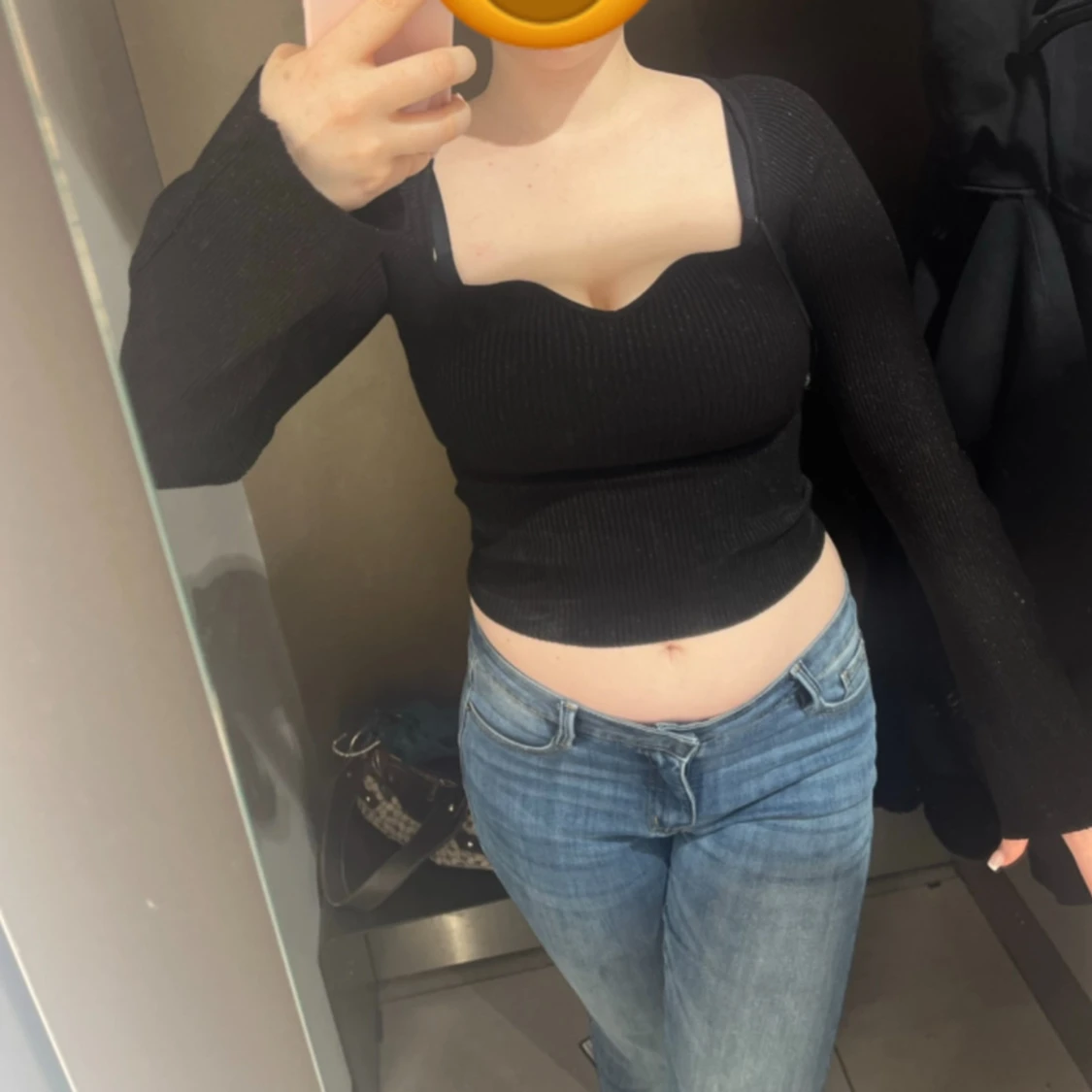 Svart glittrig ribbad topp Amisu - 1