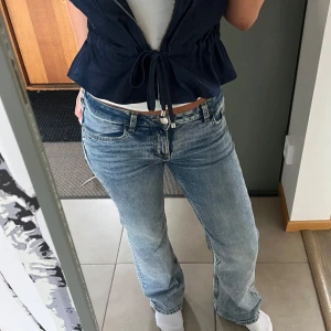 Blåa jeans  - Blåa bootcut jeans u mycket bra skick 