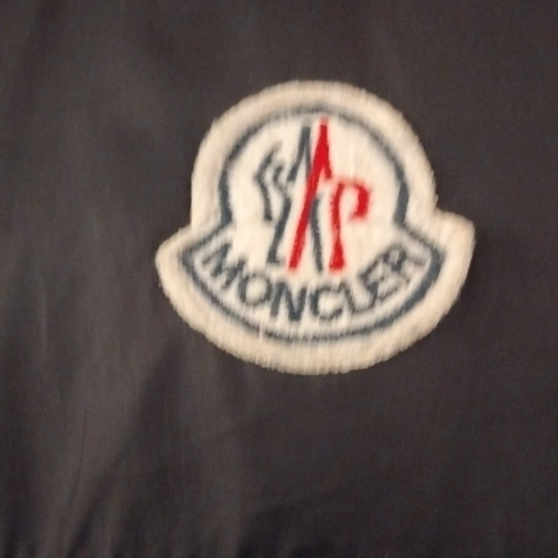 Svart dunväst från Moncler - 2