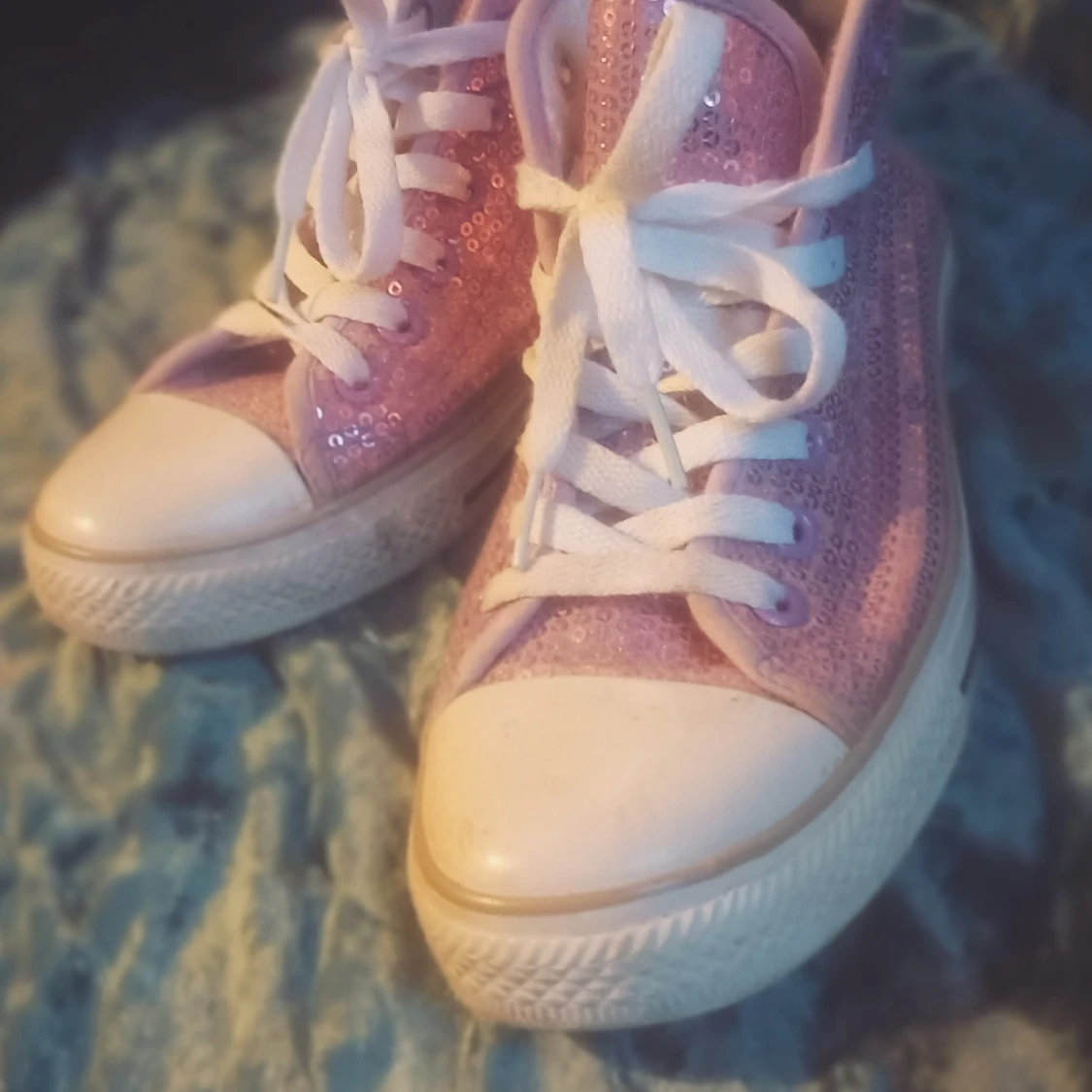Rosa glittriga sneakers med paljetter - 1