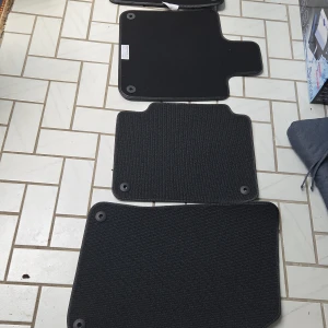 Bilmattor Volvo V90 S90 - Helt Nya bilmattor V90 S90 Volvo orginal 