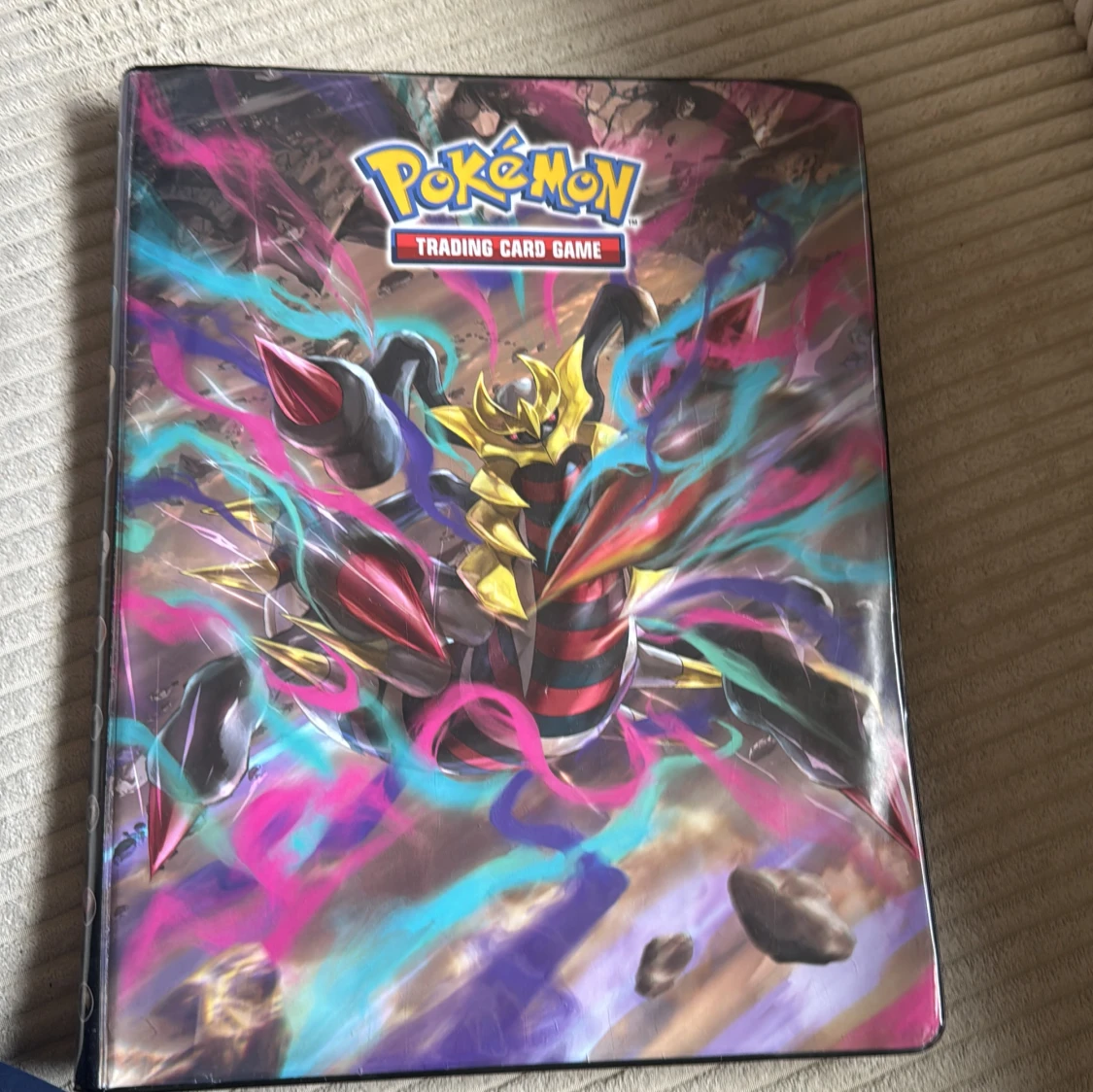 Pokémon Trading Card Game - Samlarpärm med kort