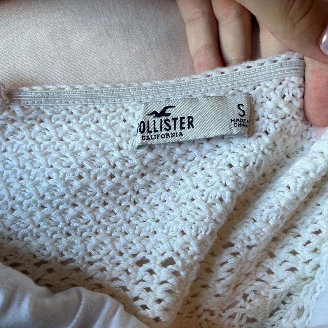 Vit stickad topp från Hollister - 1