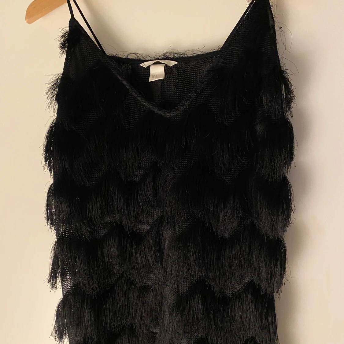 Svart fransig linnetopp från H&M