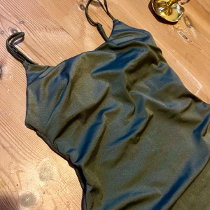 Baddräkt  - Badräckt i nyskick. Säljer då den inte passar 💕