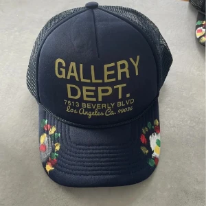 Blå gallery dept keps - Blå gallery dept keps