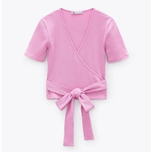 Rosa omlottopp från Zara - Supersöt rosa omlottopp från Zara🌸
