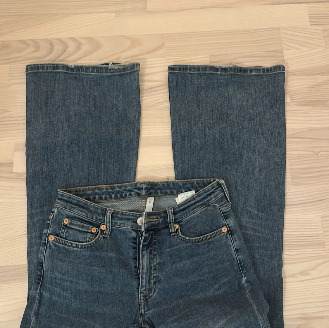 Weekday flared jeans - 3