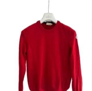 Moncler Tröja - Moncler tröja utan defekter i nytt skick