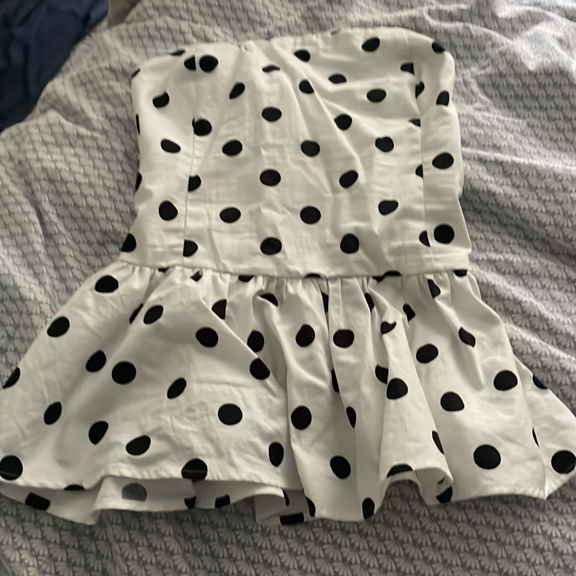 Prickig volangtopp från Bik Bok