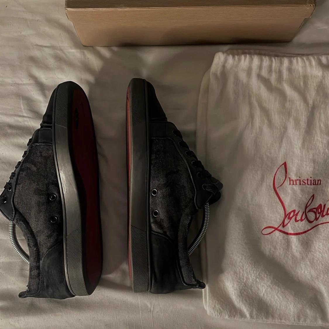 Äkta Grå Svarta kamouflage skor från Christian Louboutin - 1