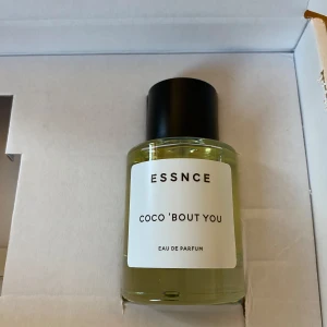 Coco bout you  - Coco bout you från Essnce, endast provad. 