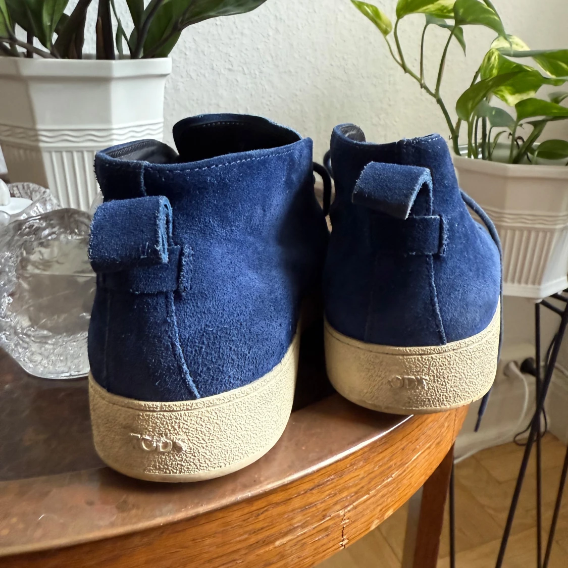 Blå mocka boots från Tod's - 2