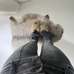 Grå bootcut jeans  - Super fina jeans ifrån Bershka 🫶🏻