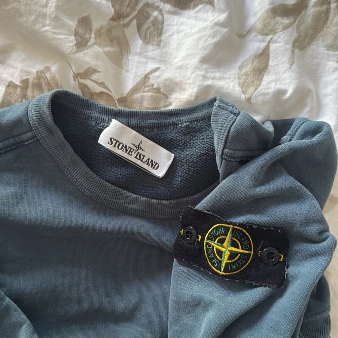 Blå sweatshirt från Stone Island - 1