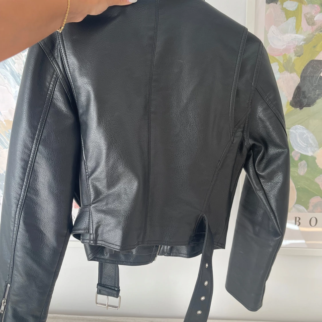 Svart skinnjacka från Bik Bok XS - 1