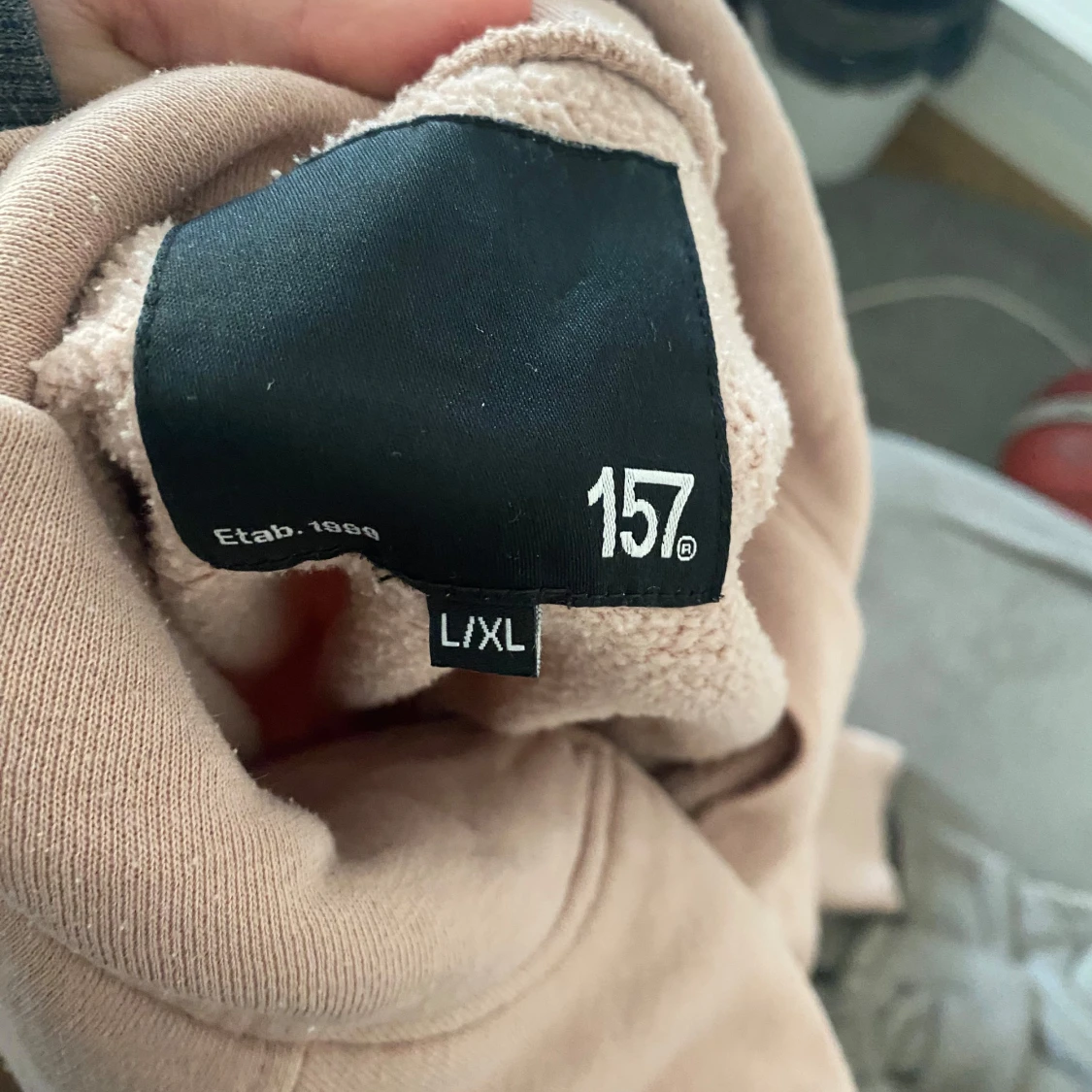 Beige half zip sweatshirt från 157 - 2