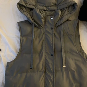 Zara väst - Kommer inte till någon användning💕