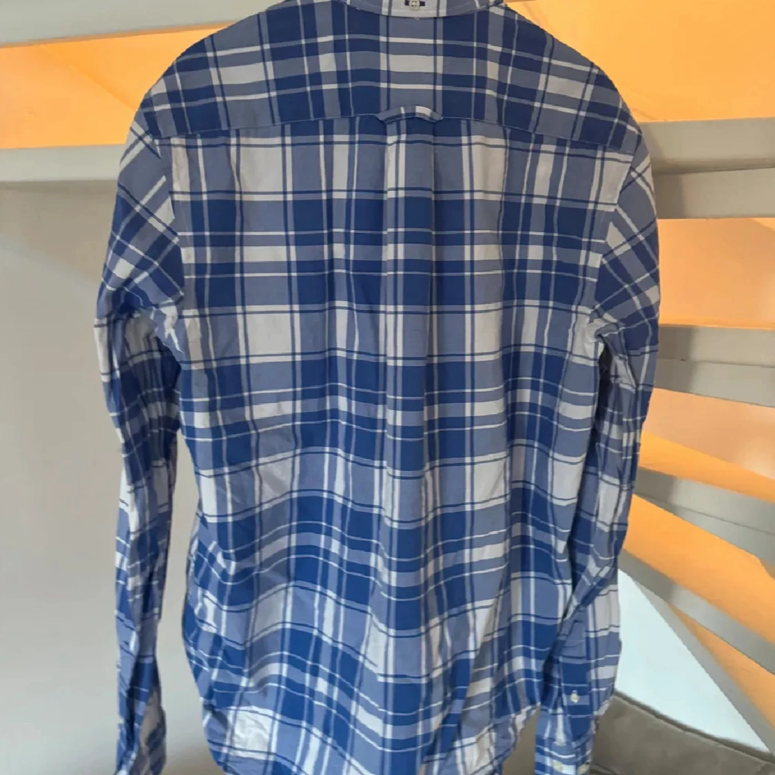 Blårutig skjorta från GANT  - 2