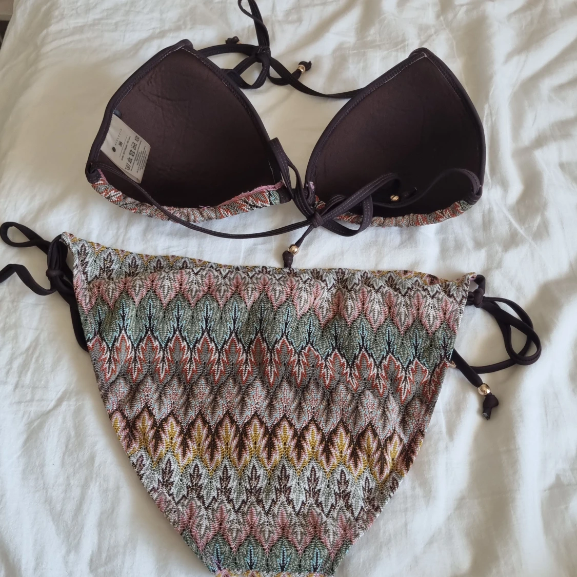 Mönstrad bikini från Athlecia - 1