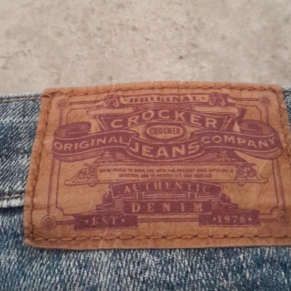 Blå jeans med bootcut från Crocker - 4